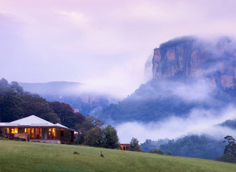 Blue Mountains, Holidays, Accommodation